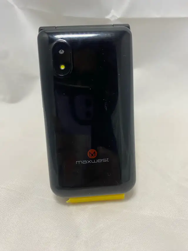 Maxwest Neo Flip LTE in Cell Phones in Tricities/Pitt/Maple - Image 4
