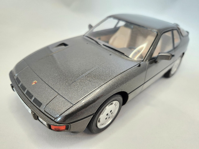 1979 Porsche 924 Turbo Grey 1:18 Diecast Model Car Group Rare in Arts & Collectibles in Kawartha Lakes - Image 2