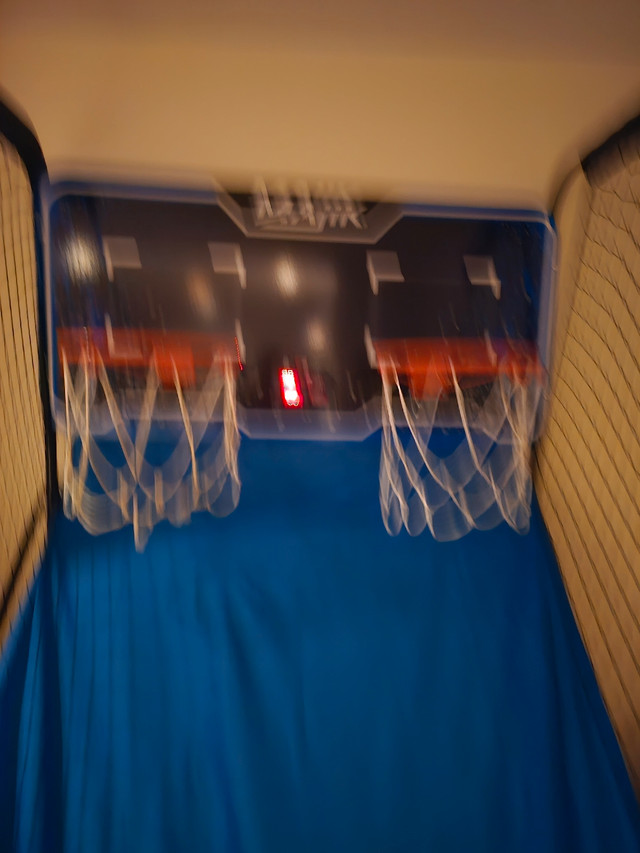 Indoor electronic basketball net in Toys & Games in Oakville / Halton Region - Image 3