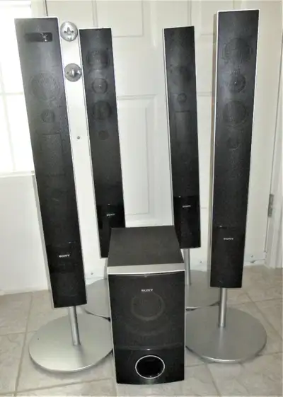 Sony 4.1 Channel Home Theater Speaker System Very Good Condition, View more