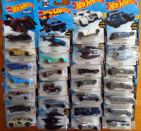 Hot Wheels Various Batman die cast 1:64  ( $5 each/ chaque )