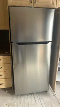 30 inch Insignia fridge, only 1 year old