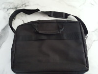 Laptop-bag, document-bag, soft briefcase.