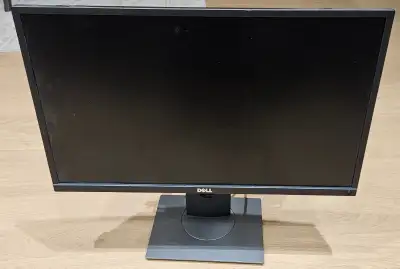 Computer Monitor (24 inch) Swivel, View more