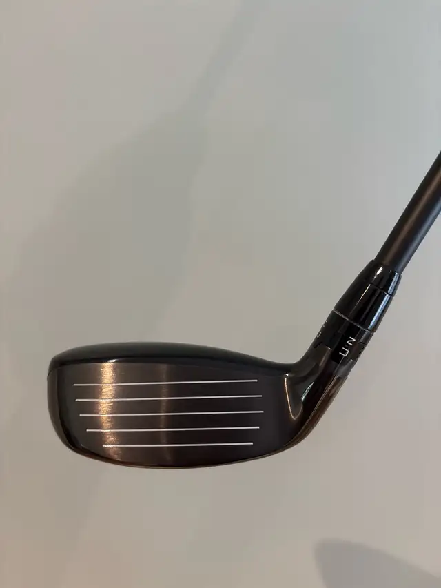 Titleist GT3 3 Hybrid in Golf in Ottawa - Image 4
