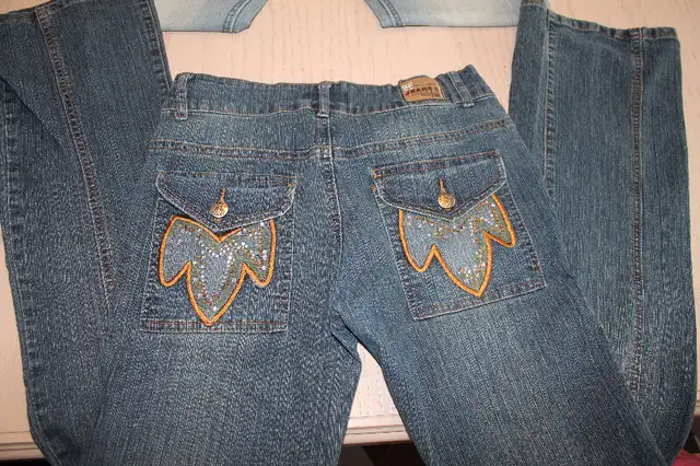 Size 3 jeans both for $35 in Women's - Bottoms in Oshawa / Durham Region - Image 8