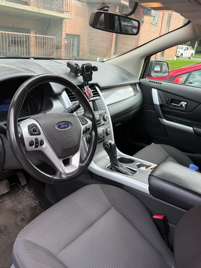 Ford Edge SEL — photo 2