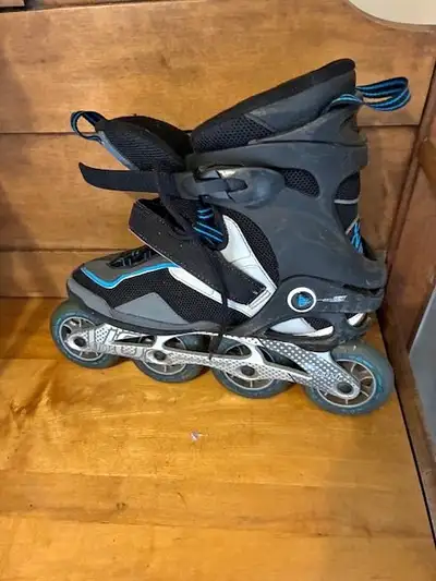 EXO Rollerblades - Men's size 9, View more