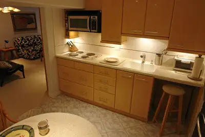 ⭐⭐⭐⭐⭐ Best value - move-in ready, why spend double or triple at a Motel or Hotel? From Only $480. a...