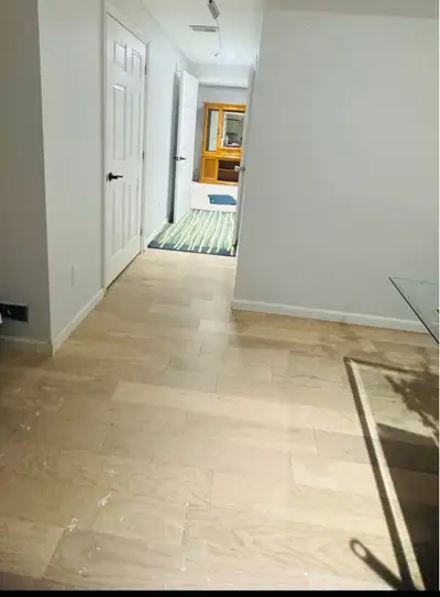 Basement for Rent – Available October 1st Cozy and comfortable basement unit featuring: • 1 spacious...