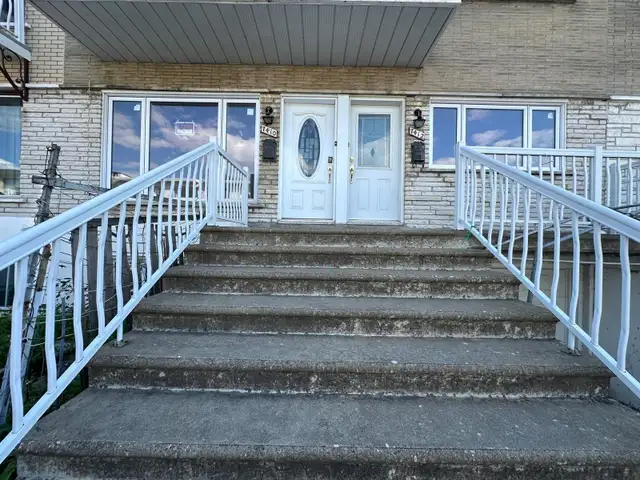 Large 5 1/2 for Rent