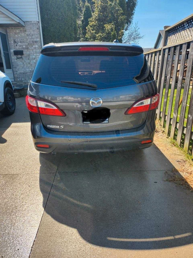 2017 Mazda 5 – One Owner – Great Family Car – Excellent Deal in Cars & Trucks in London - Image 2