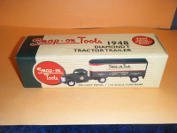 Snap On Tools 1948 Diamond T Tractor Trailer Coin Bank Toy