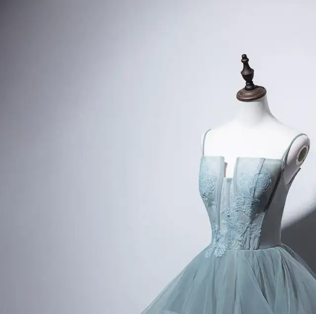 Brand-new grad dress in Women's - Dresses & Skirts in Calgary - Image 3
