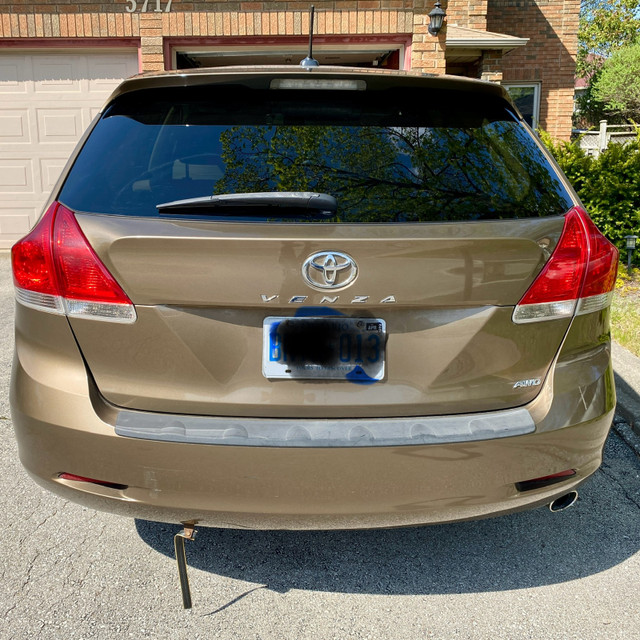 Toyota Venza 4 Cyl, Auto, AWD , AC Low Kms only 132 K in Cars & Trucks in Mississauga / Peel Region - Image 4