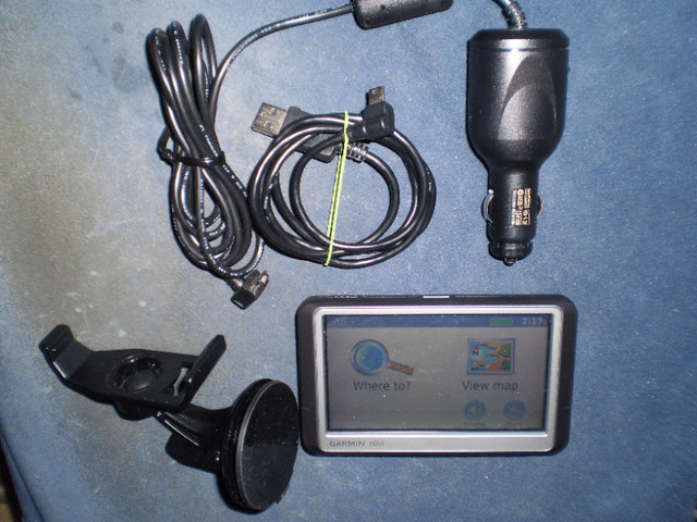 Portable GPS, Garmin Nextar TomTom in General Electronics in City of Toronto - Image 3