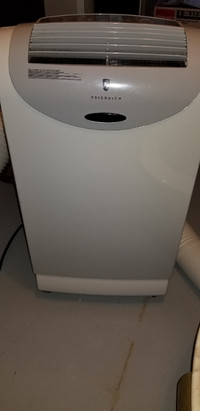 Friedrich Air Conditioner/Dehumidifier
