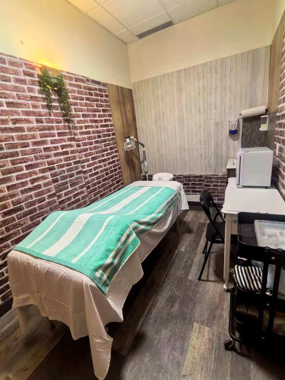 Professional RMT Massage and acupuncture | Massage Services | Calgary ...