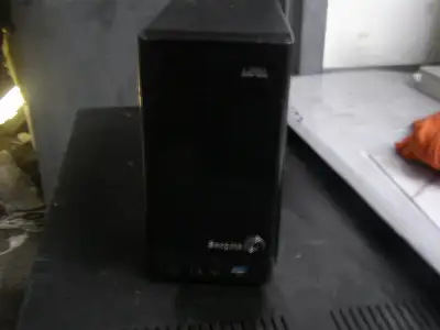 SEAGATE srn02d  USM BUSINESS STORAGE 2 BAY NAS MODEL:SRN02D 00 m, View more