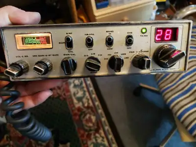 SUPER STAR 3900 two-way CB RADIO, View more