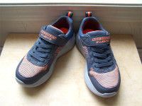 Brand new Skechers lights youth boys' shoes size 3