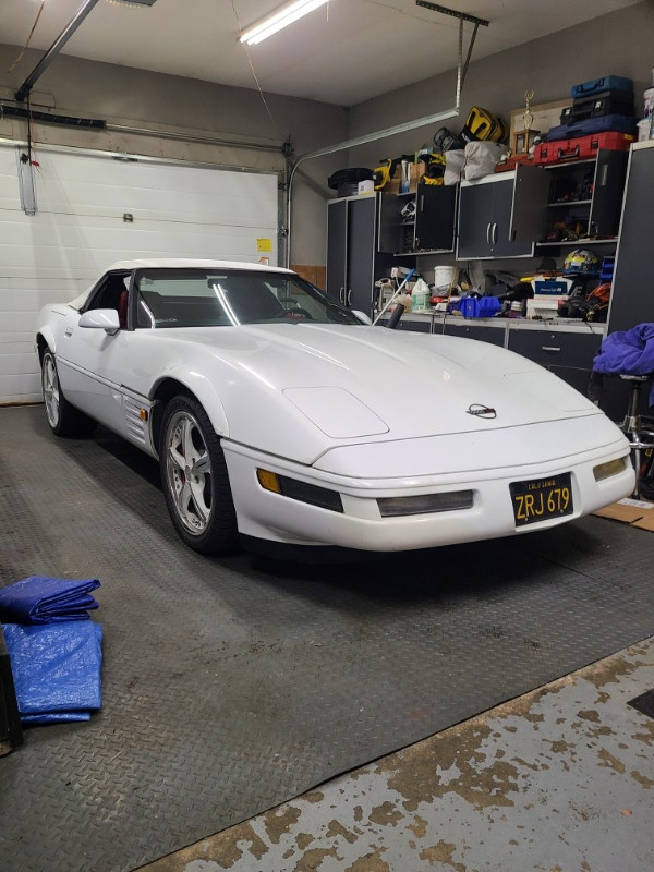 1991 Corvette convertible in Classic Cars in Edmonton - Image 2