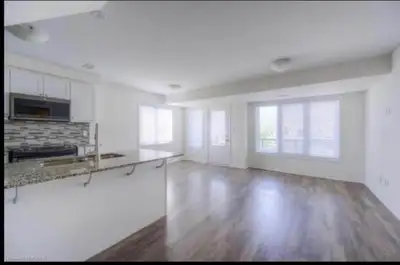 Bright and spacious townhouse at Huron, Kitchener. Nearest to bus stop, schools (middle school & pri...