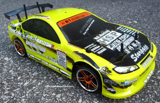 RC  Drift Car Electric with 8 Lights 2.4G Radio in Hobbies & Crafts in Hamilton - Image 4