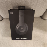 Beats by Dr. Dre Studio3 Over-Ear Noise Cancelling Bluetooth Hea