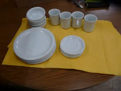 set of4 dishes, View more