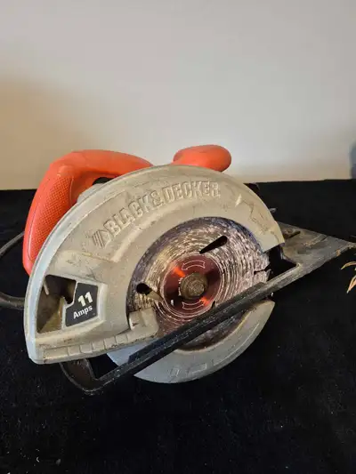 Black and Decker circular saw , View more