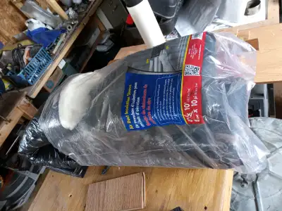 About 6' of 4" Air Duct Insulation Sleeve Open to hearing offers and trade ideas. Kijiji message, or...