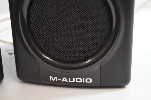 M-Audio AV30 Studiophile Professional Reference Speakers in Speakers in Mississauga / Peel Region - Image 6