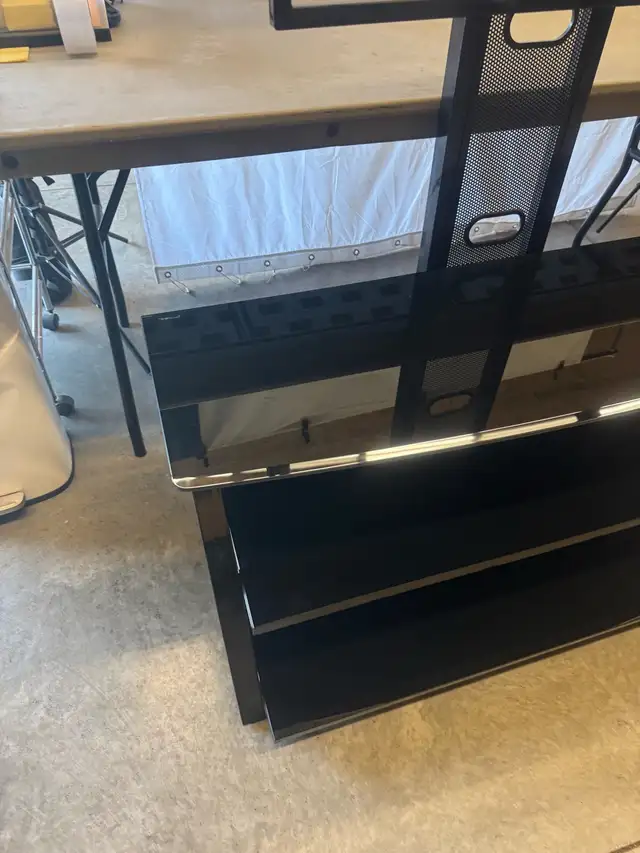 Swivel Mount Glass TV Stand in Other in Hamilton - Image 7
