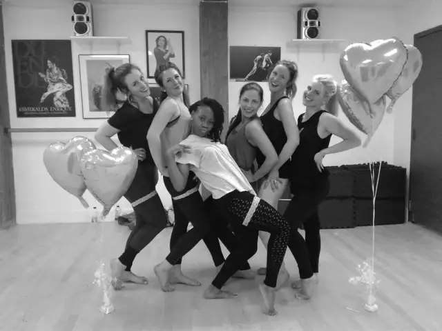 Bachelorette Party With a Difference482654890168176641