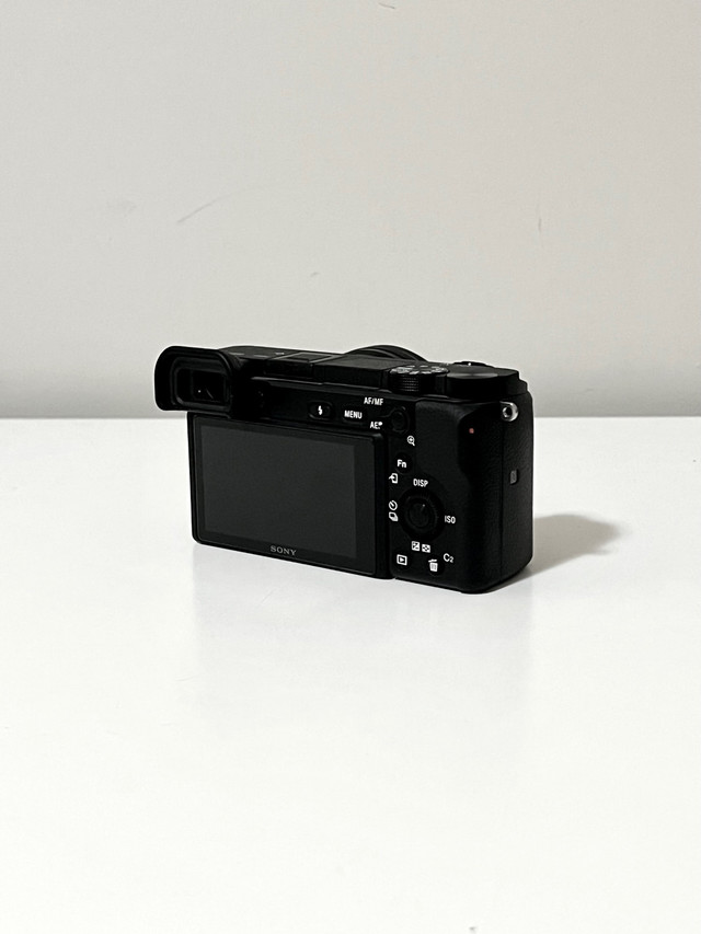 Sony A6400 Camera with Lens Cameras & Camcorders Edmonton Kijiji