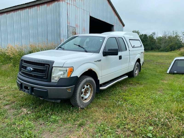 2014 F-150 Supercab XL in Cars & Trucks in Ottawa