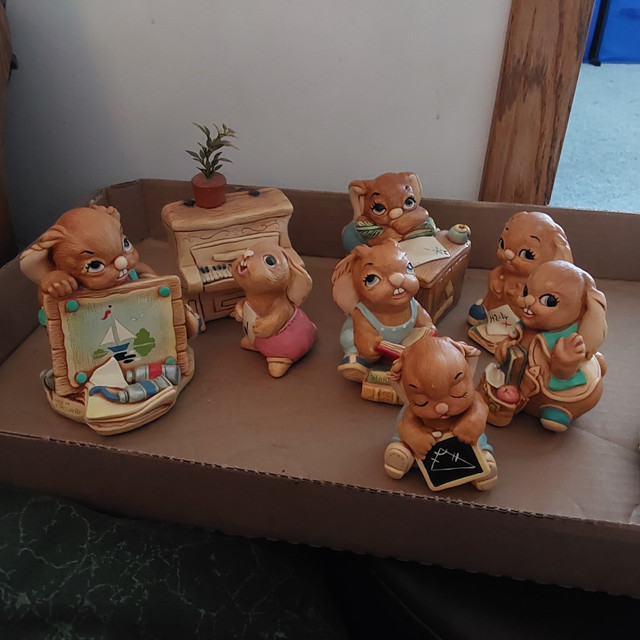 4 Pendelfins with piano, Angelo, Boswell, Rolly, Newboy. in Arts & Collectibles in St. Albert