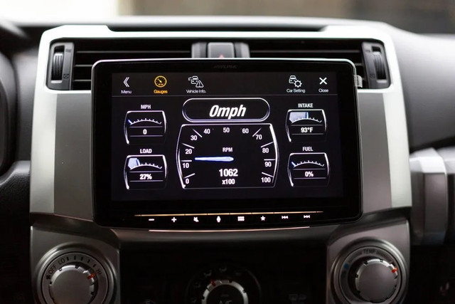 Alpine Halo9 for Toyota 4runner 2014 and up in Audio & GPS in Markham / York Region - Image 2