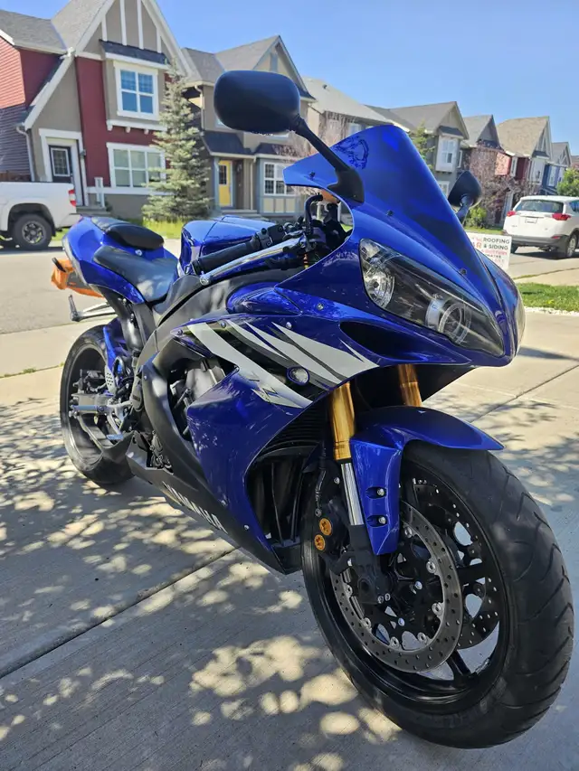 2007 Yahama R1 in Sport Bikes in Calgary - Image 7