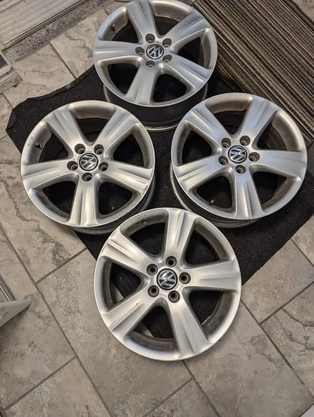 MAG d’origine Volkswagen 17 pouce 5X112 comme neuf !!! in Tires & Rims in Longueuil / South Shore - Image 2