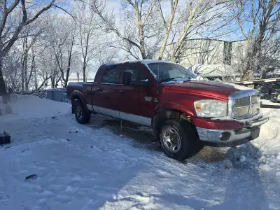 2007 Dodge 3500 mega cab 6.7 Cummins 412,000 km Brand new front end: New upper and lower ball joints...