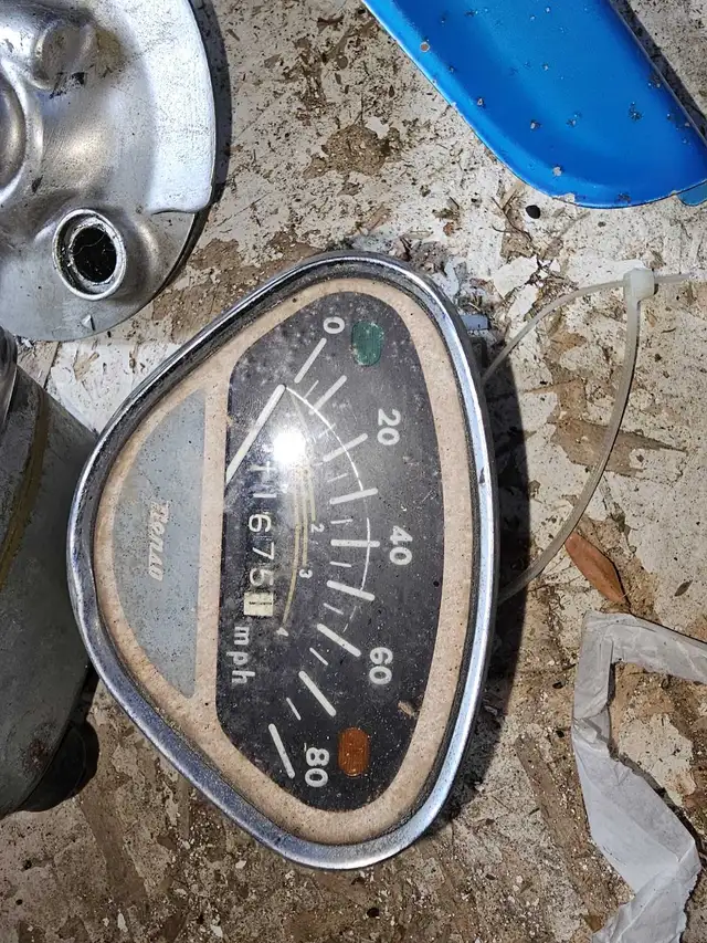 Honda ct70 z50 parts in Motorcycle Parts & Accessories in Mississauga / Peel Region - Image 5