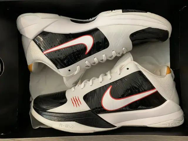 VNDS Nike Kobe 5 protro Bruce Lee alternate size 10.5 in Men's Shoes in City of Toronto - Image 2