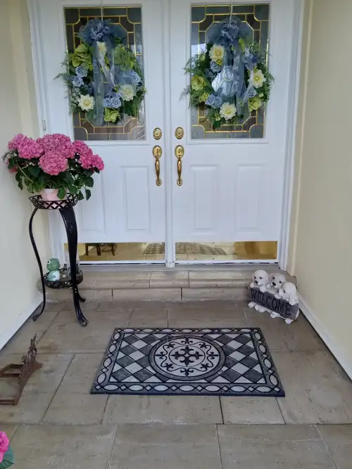 Fully Furnished Room with Private Bath – Garden View | $1250- All Inclusive Looking for a mature, wo...