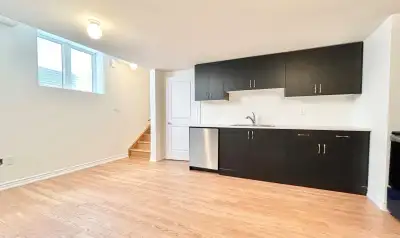 Cozy 1 Bedroom 1 Bathroom 1 Parking Separate Entrance Basement