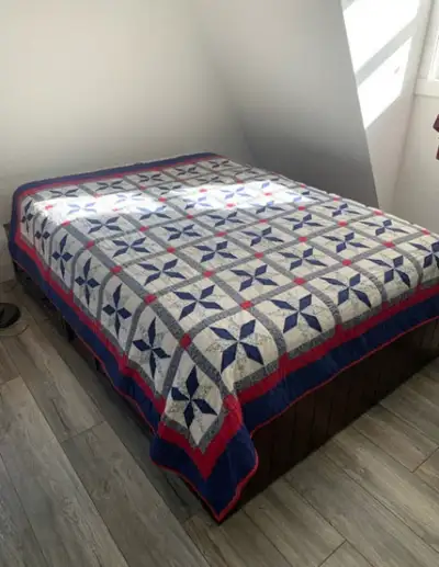  Handmade Quilt Full/Queen, View more