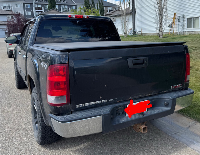 GMC SIERRA 1500 2012 in Cars & Trucks in Grande Prairie - Image 2