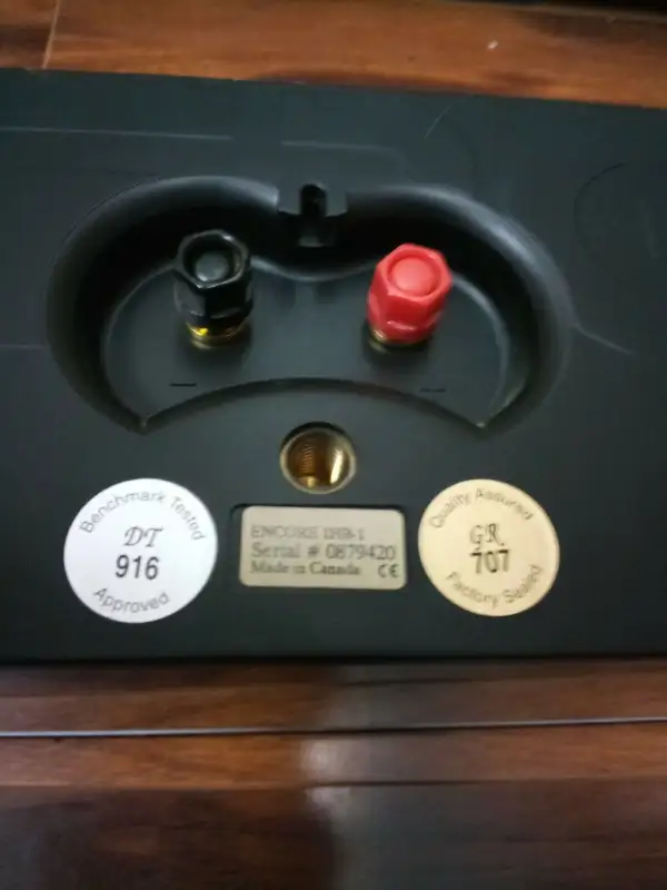 Energy Encore 1 Center Channel Speaker in Speakers in Mississauga / Peel Region - Image 7