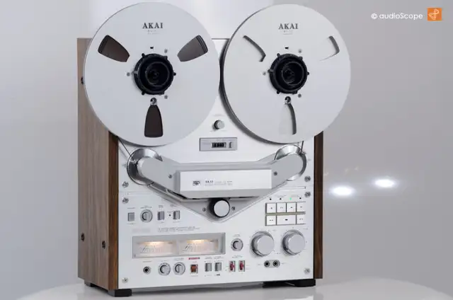 LOOKING TO PURCHASE VINTAGE STEREO GEAR, AMPLIFIERS, REELS ETC in General Electronics in North Bay - Image 3